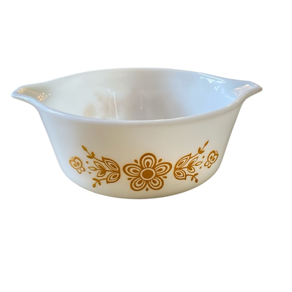 PYREX Butterfly Gold round baking dish